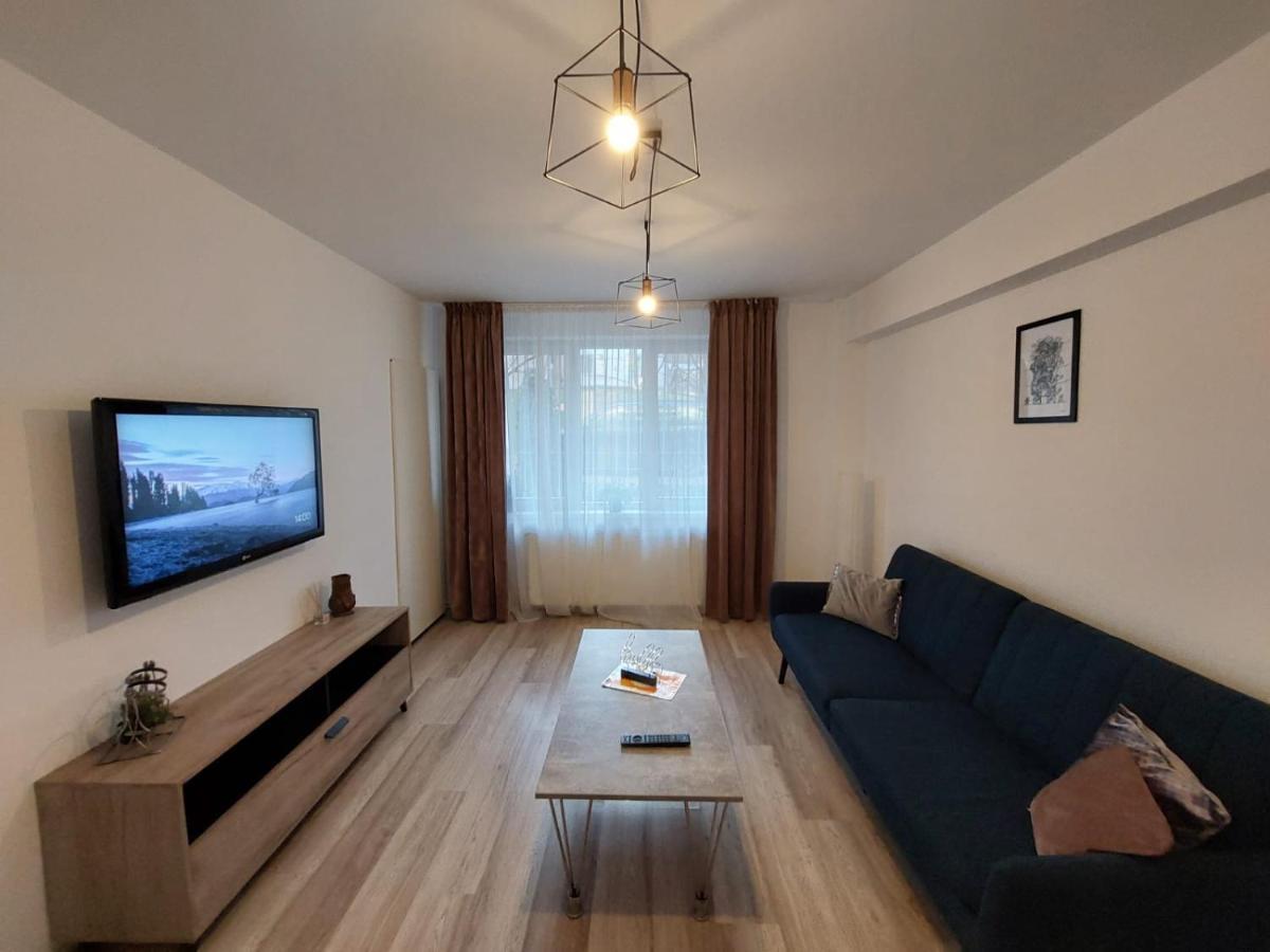 Youth Central Apartment Târgu-Mureş Eksteriør bilde